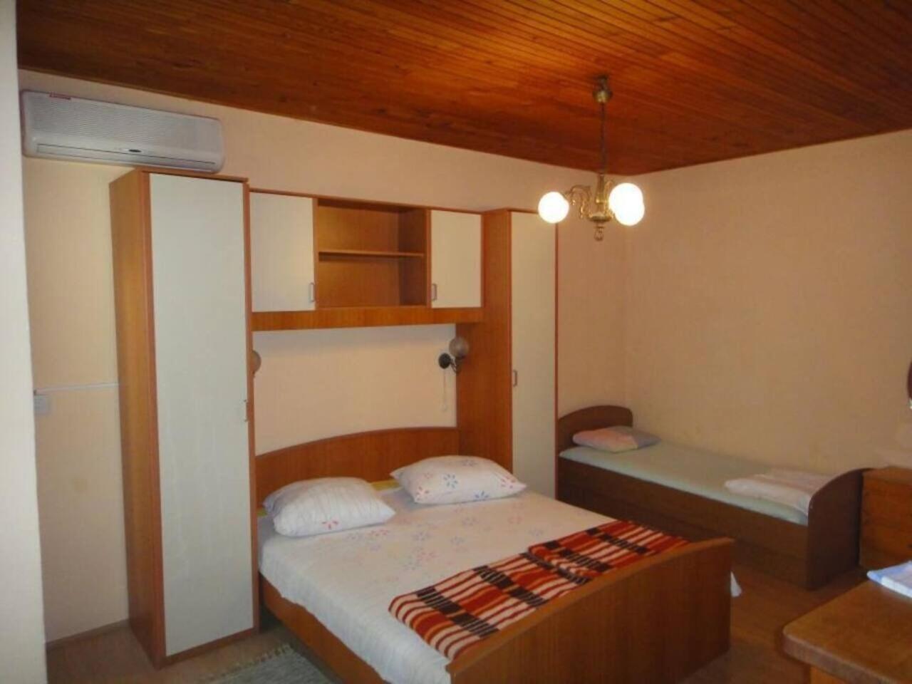 Apartments Antonio Orebić Exterior foto